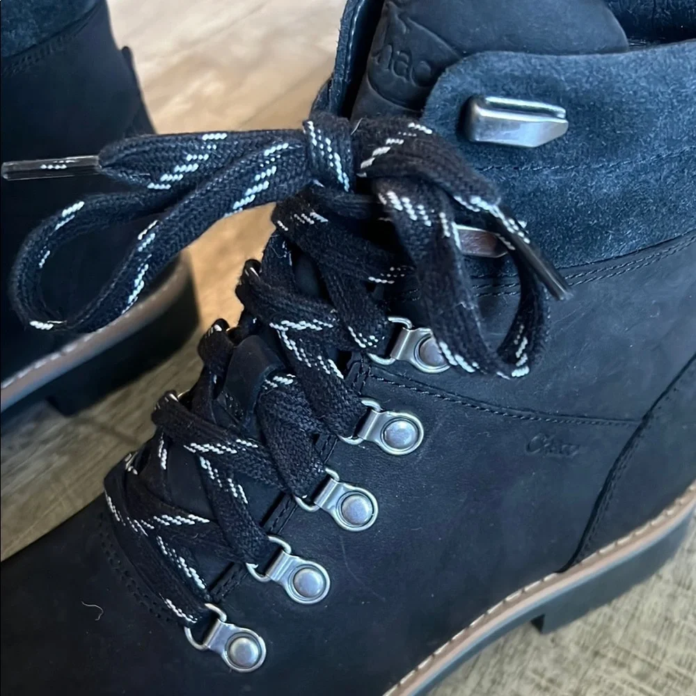 Chaco Black Lace Up Boots with Metal Eyelets - Picture 2 of 6